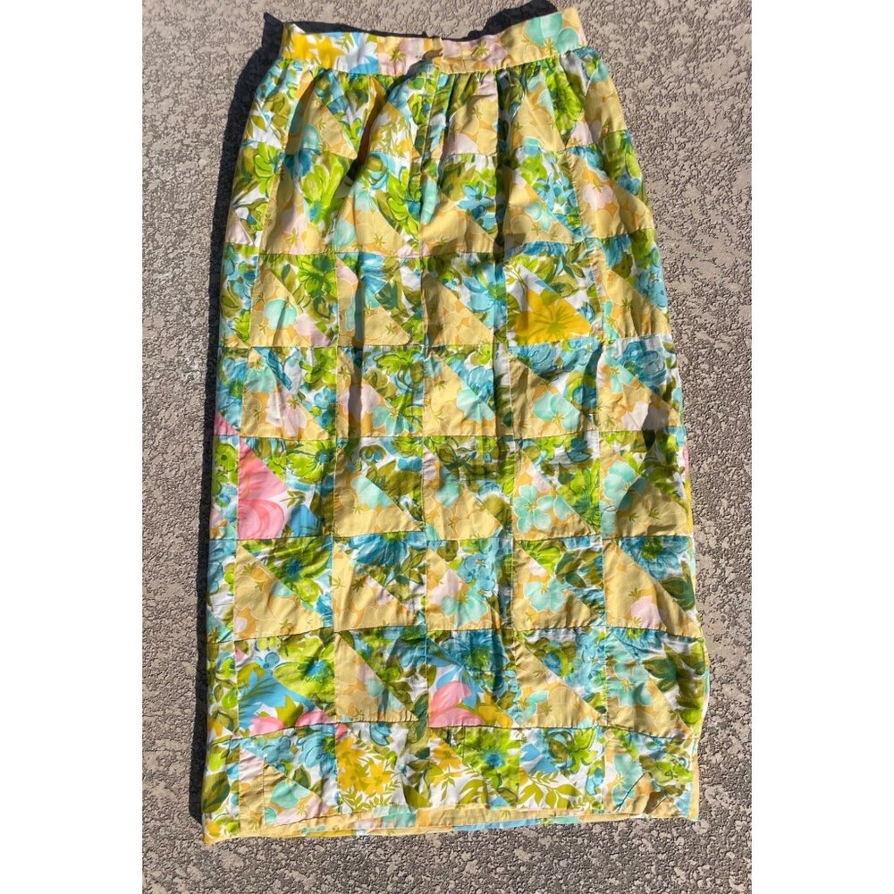 Vintage 1970s Handmade Patchwork‎ Floral Skirt - Fully Lined, Cotton, 30" Waist